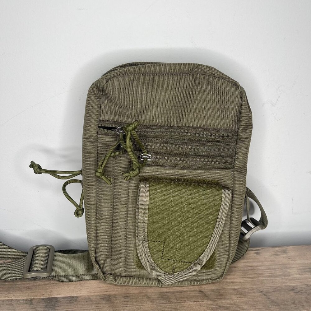 Women’s Conceal Carry Crossbody Bag - Picture 2 of 9
